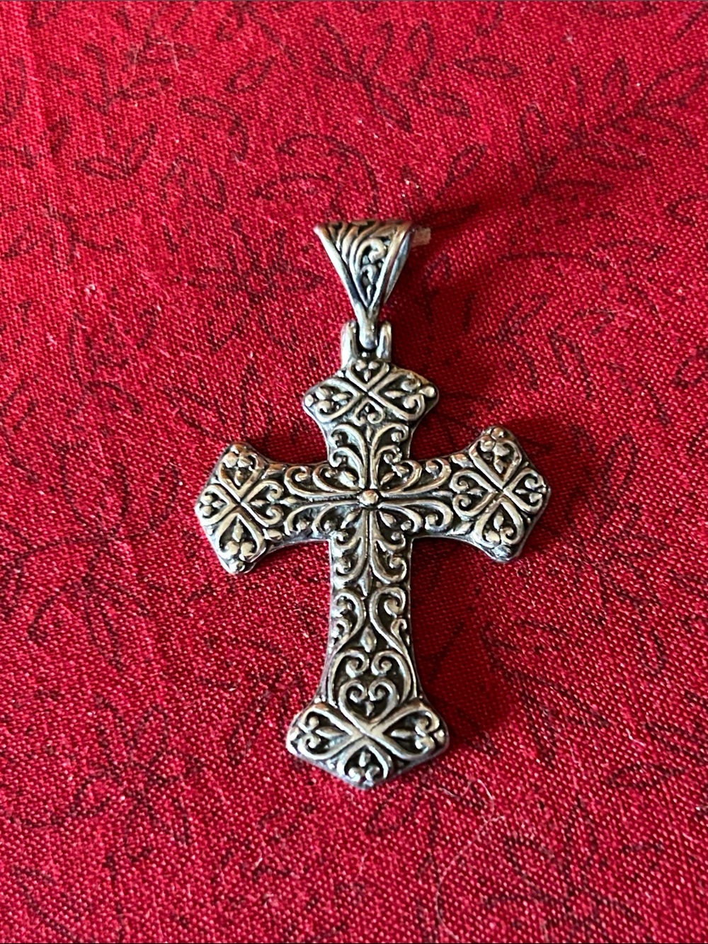Intricate Filigree Sterling Silver Cross Pendant - Women's Jewelry